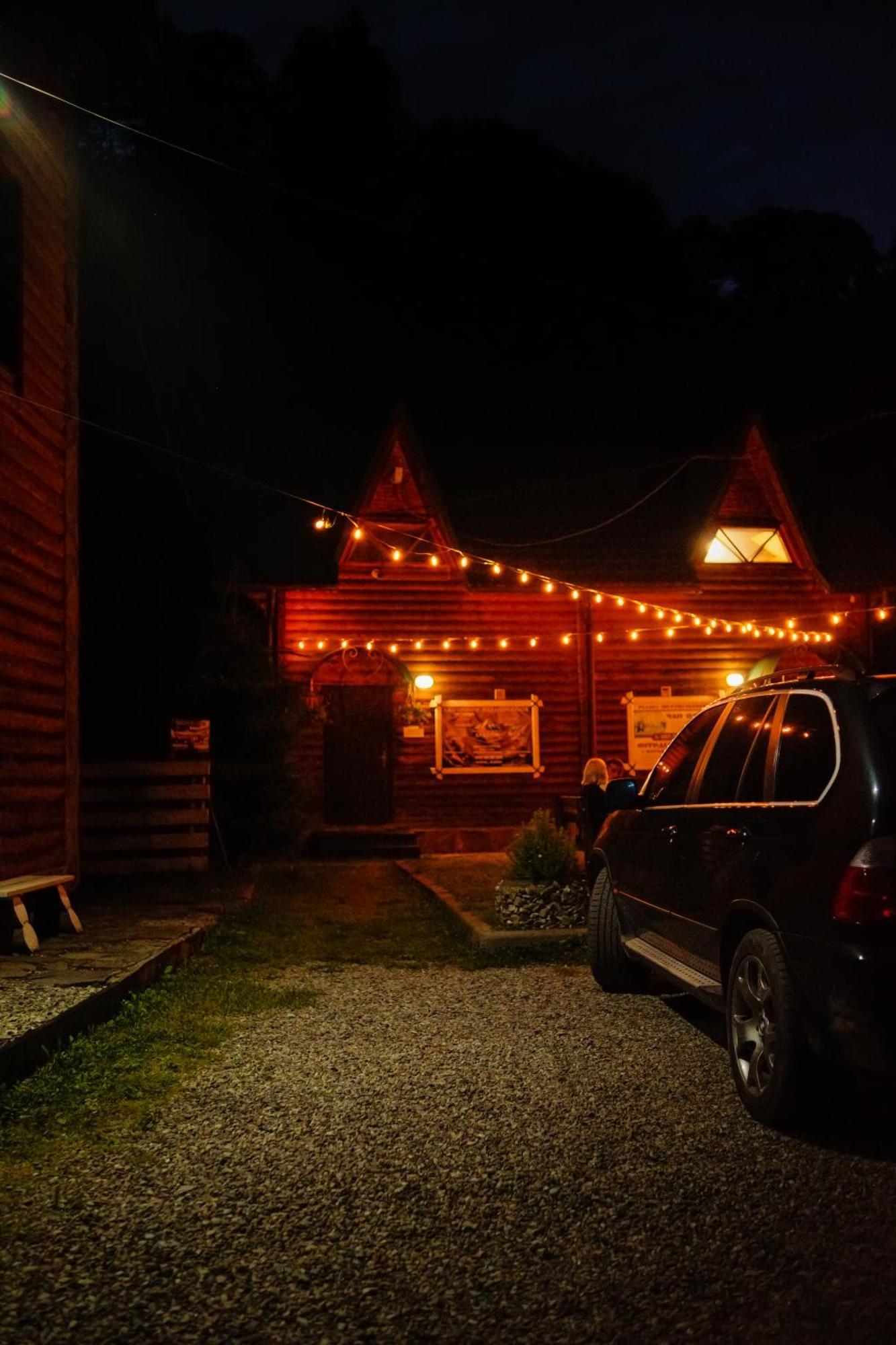 Готель Добрій Vorokhta Exterior photo