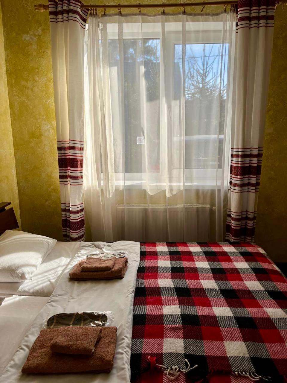 Готель Добрій Vorokhta Exterior photo